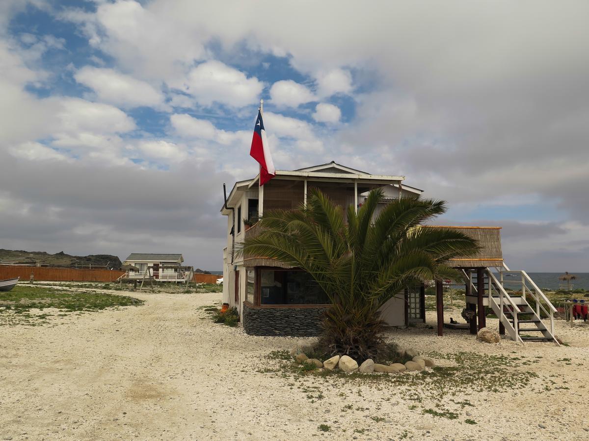 Refugio Humboldt Villa Punta de Choros Esterno foto